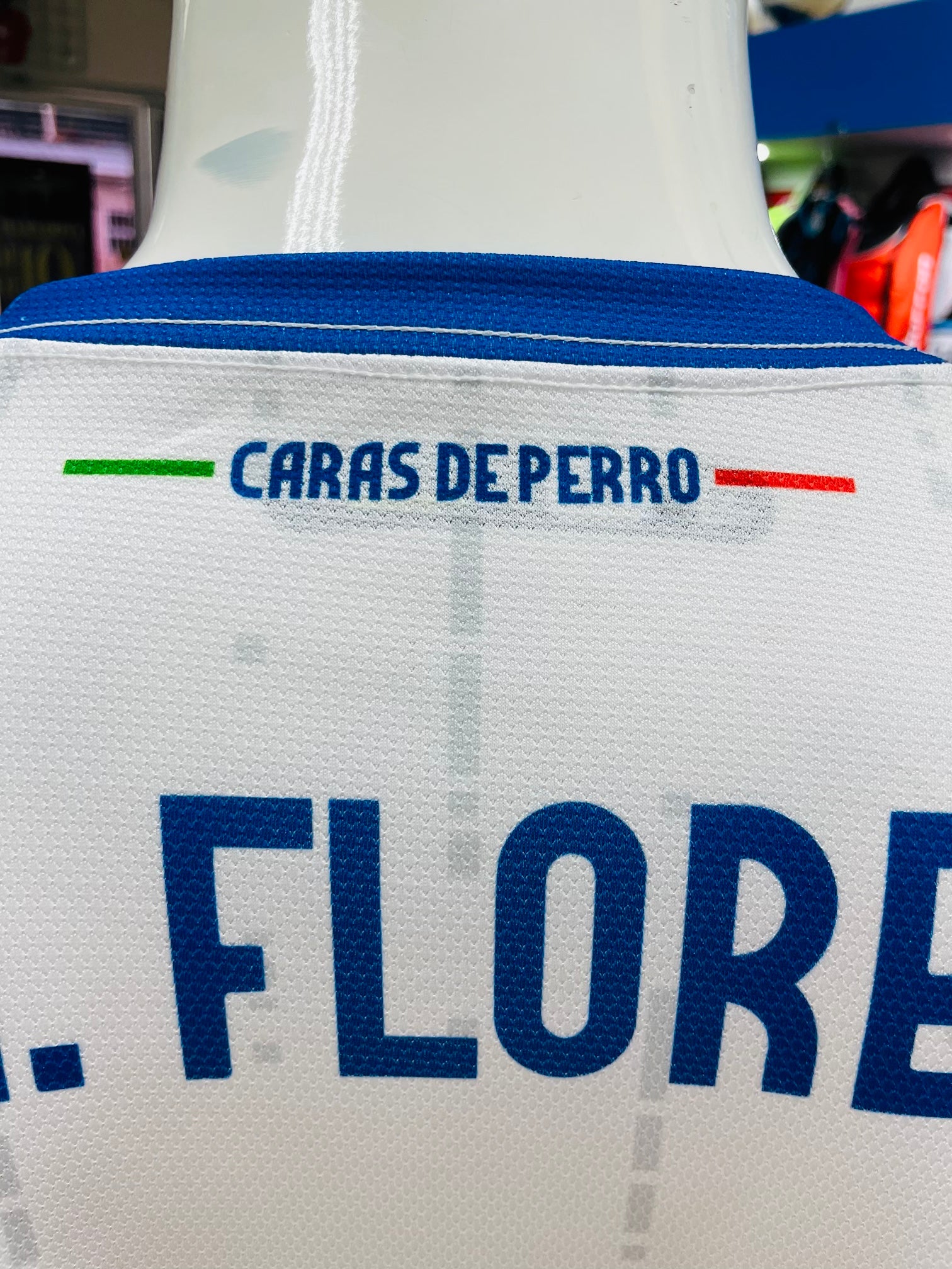 Uniforme completo Caras de Perro