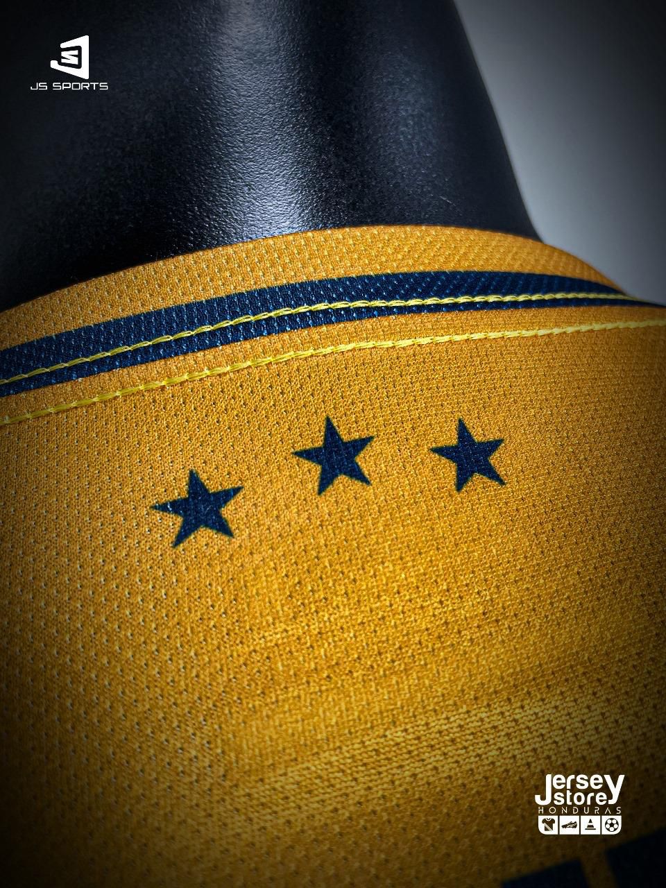 Uniforme completo FC pumas