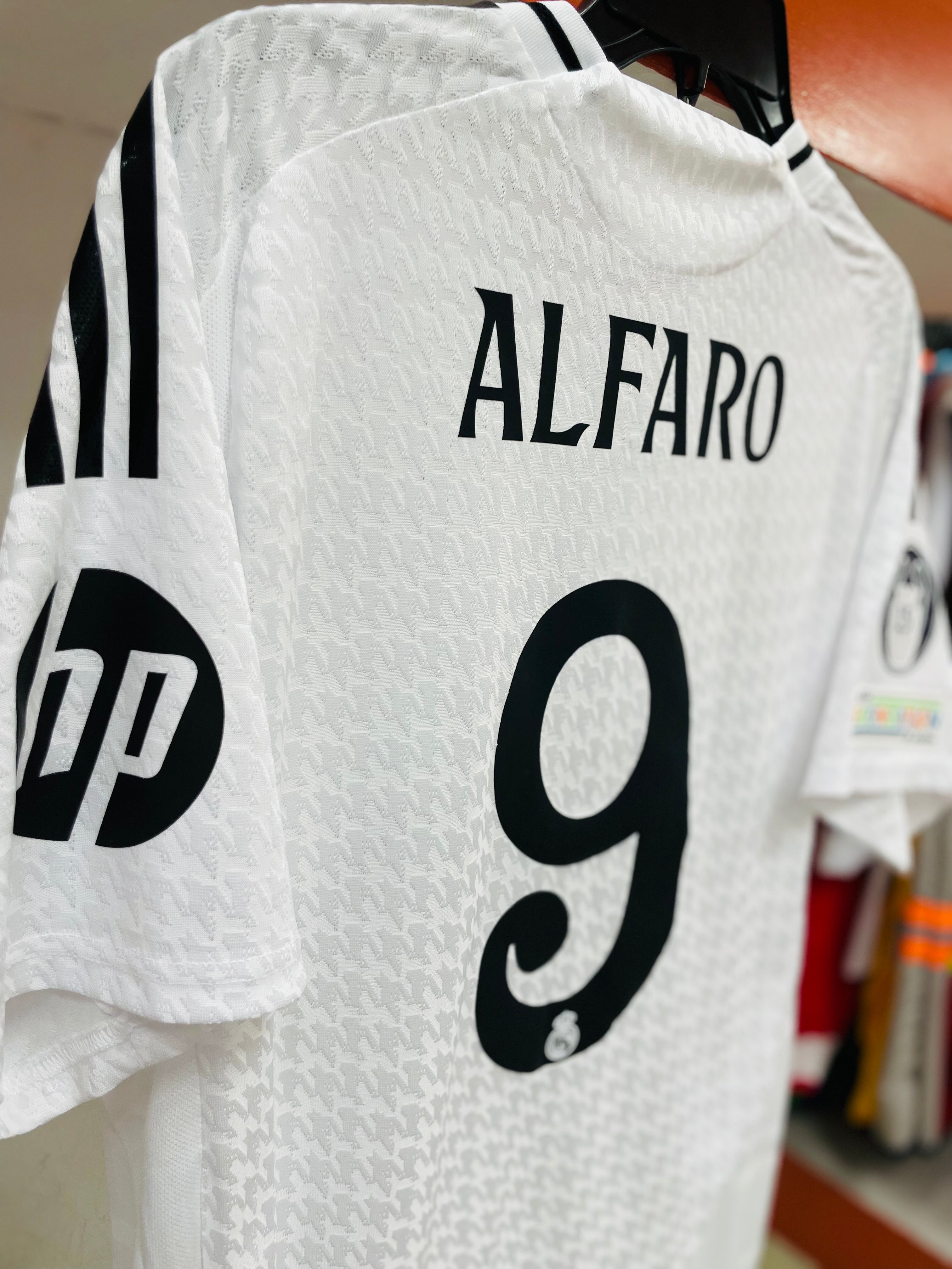 Personalización en Camisas RM