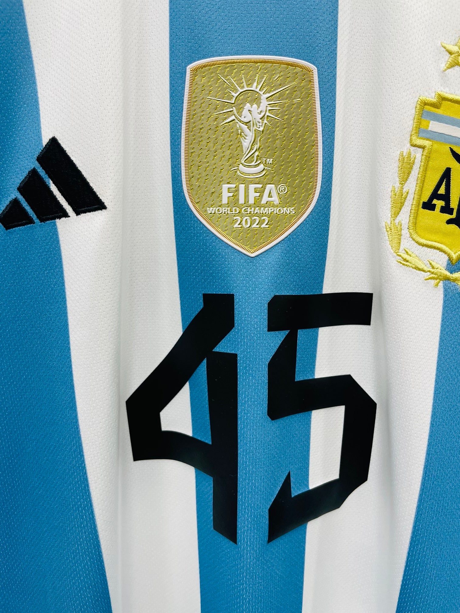 Personalización en Camisa Argentina