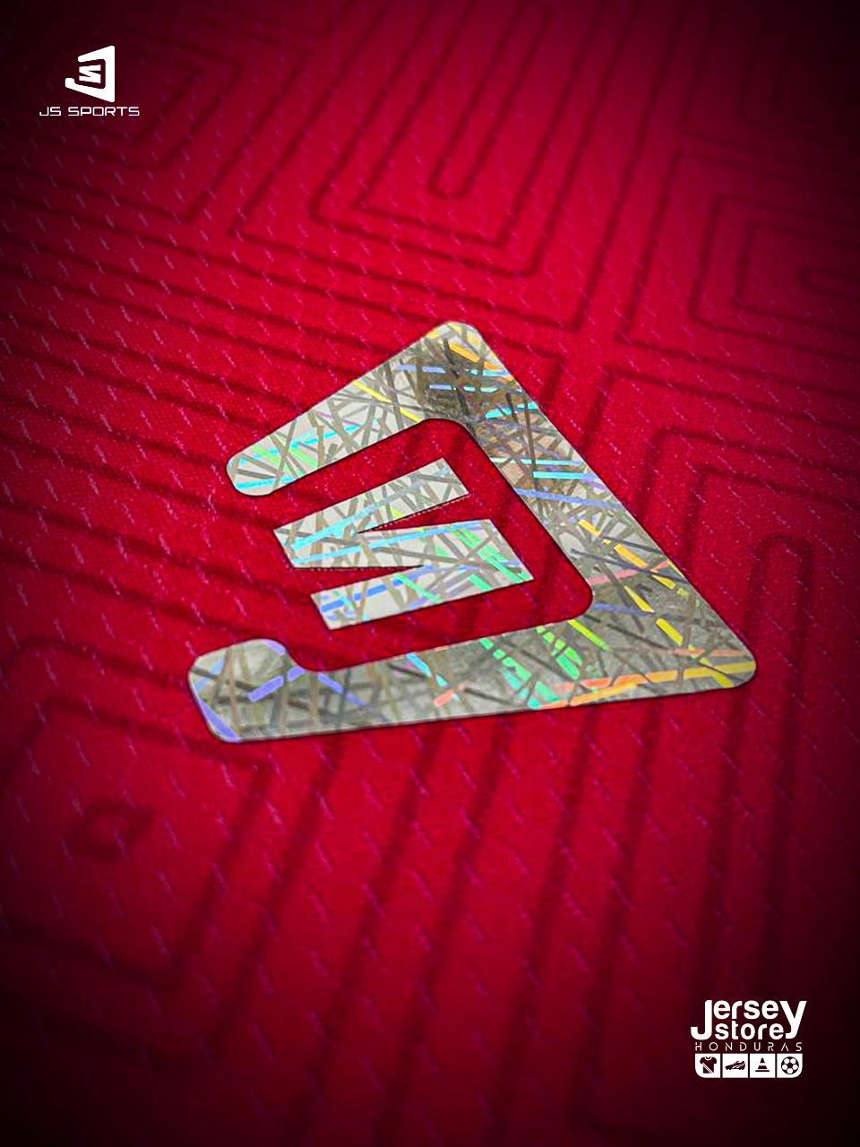 Uniforme completo Indomables, Eterna