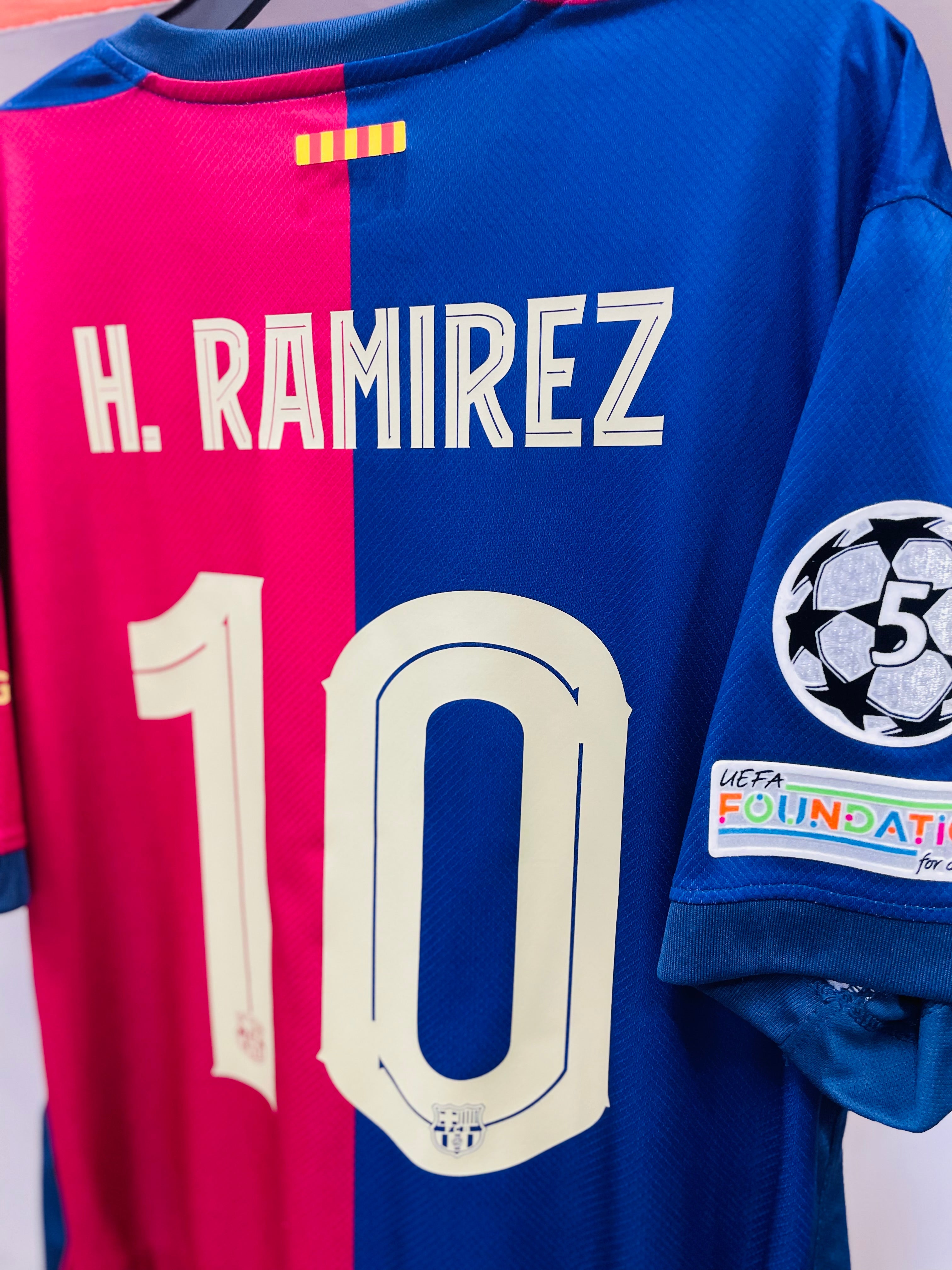 Personalización en Camisas FCB
