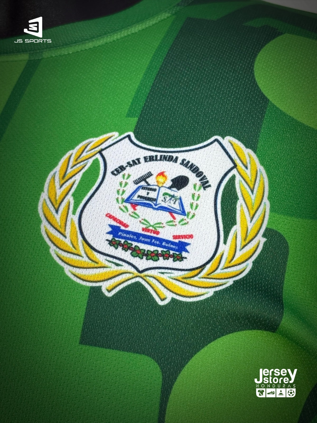 UNIFORME CEB ERLINDA SANDOVAL