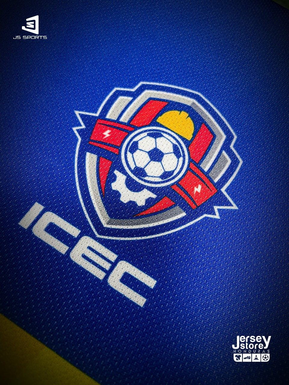 Uniforme completo icec