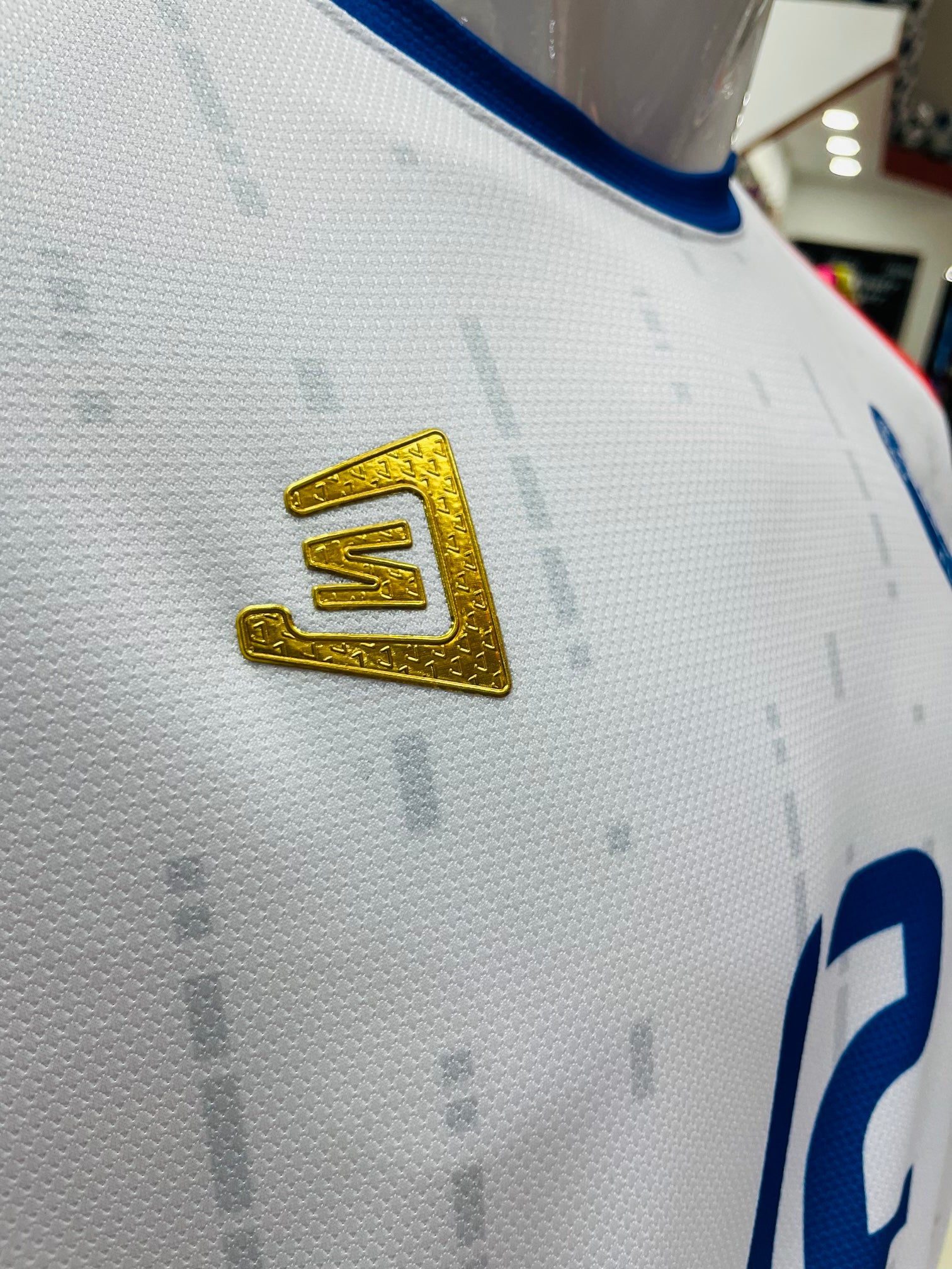 Uniforme completo Caras de Perro