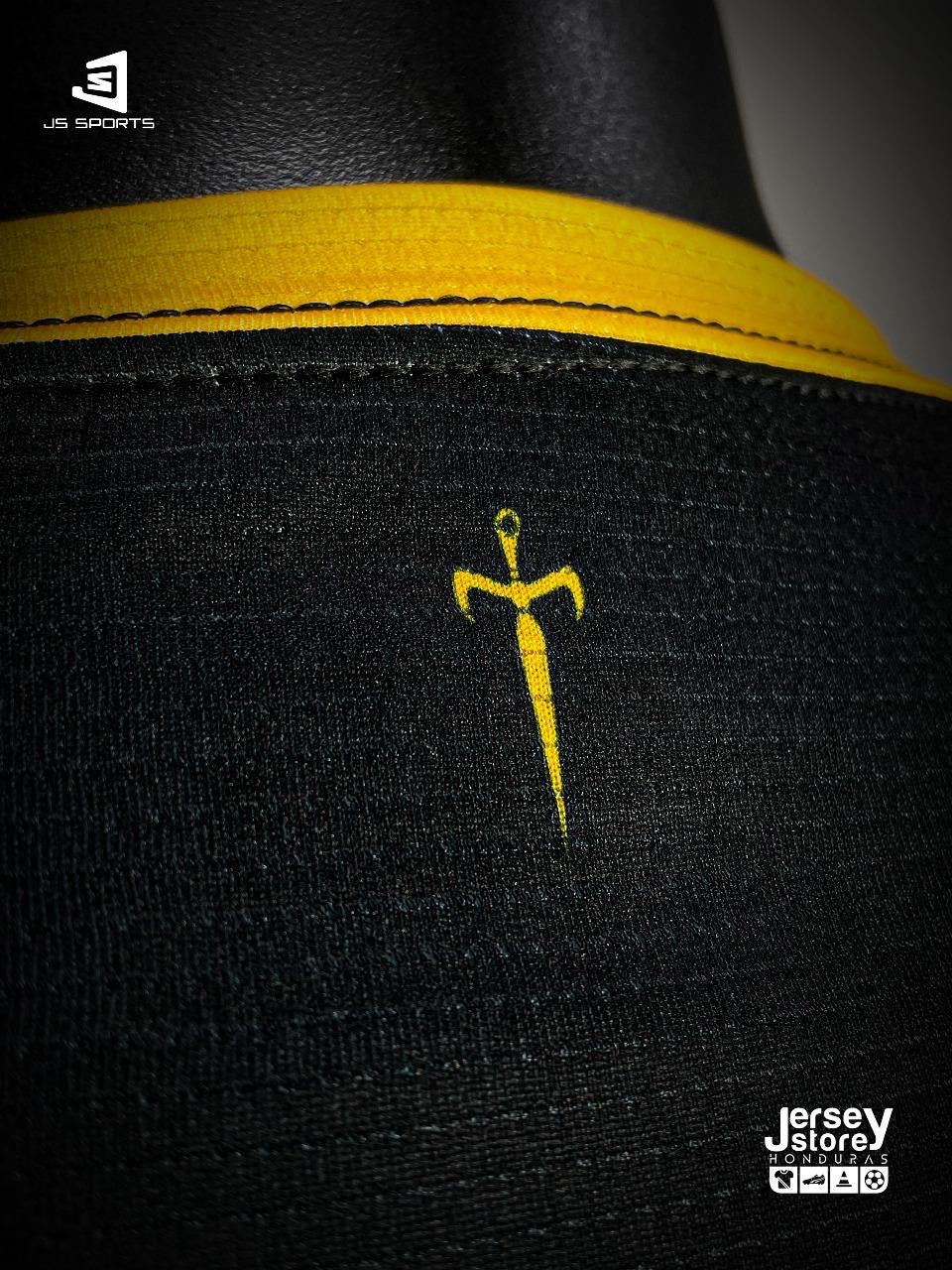 Uniforme Completo Bastard