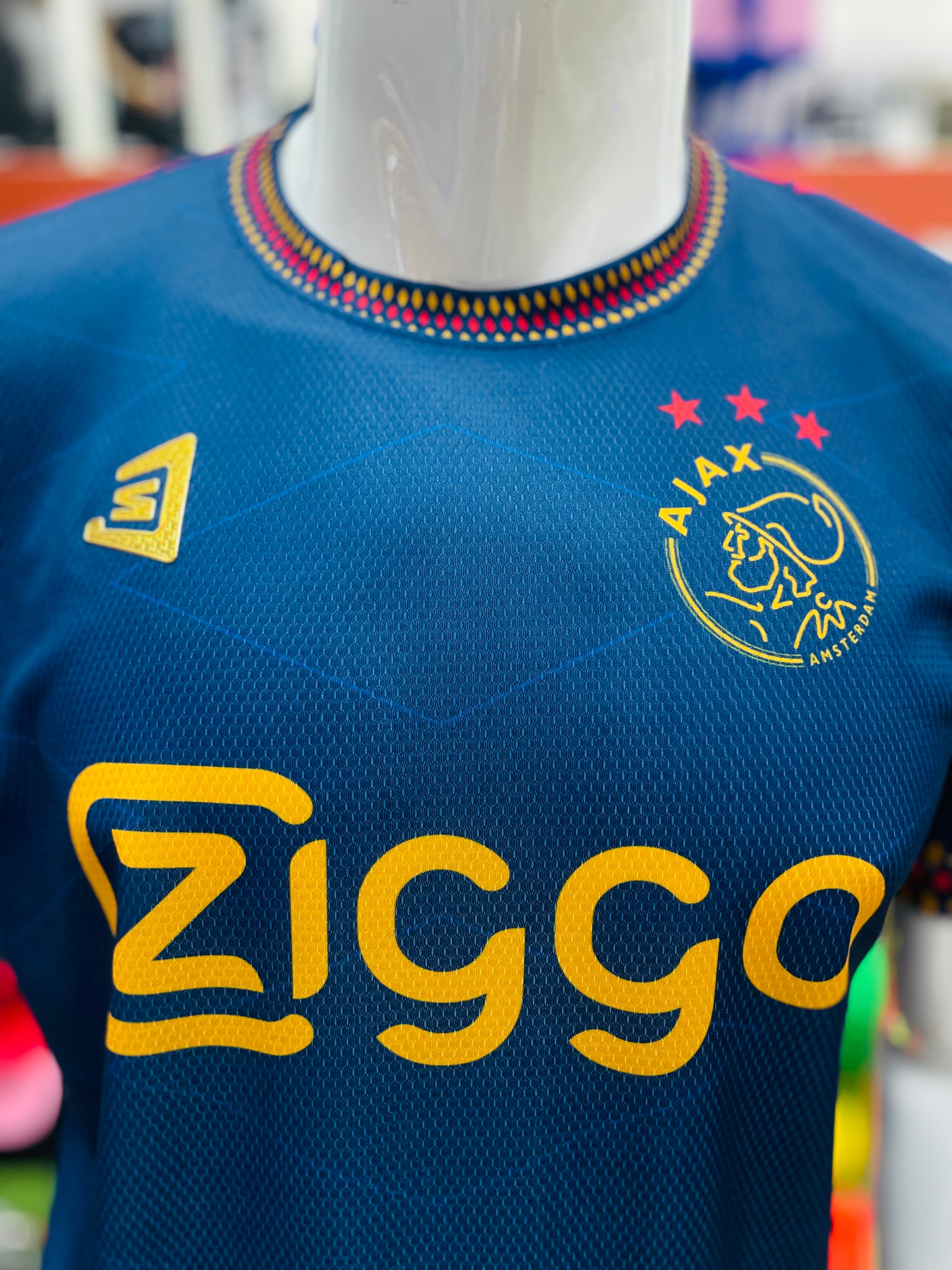Uniforme completo Ajax