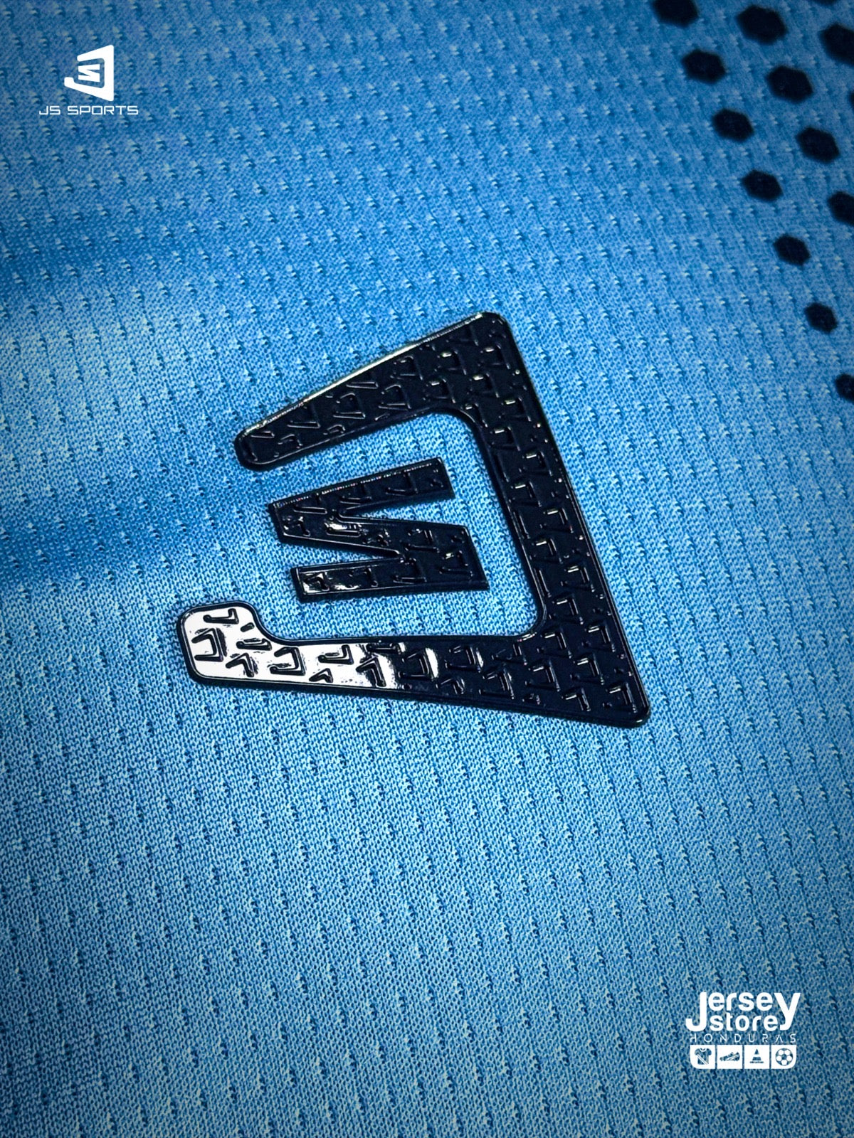 UNIFORME HALCÓN F.C.