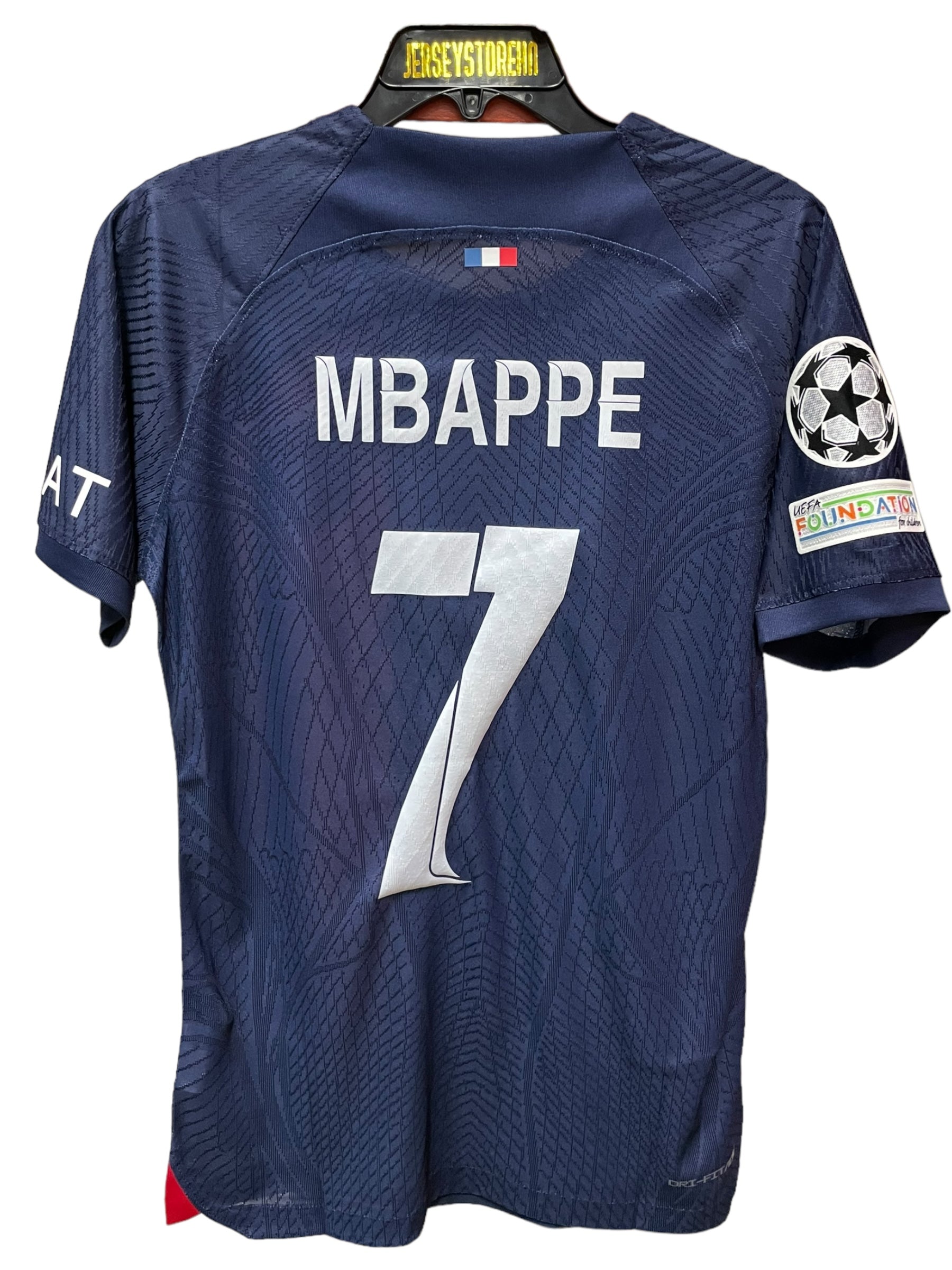 Personalización Oficial de Equipos