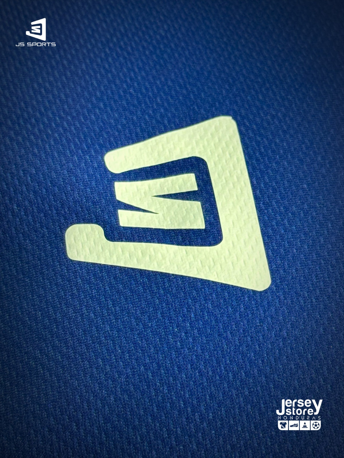 UNIFORME COMPLETO DE MONEY WAY