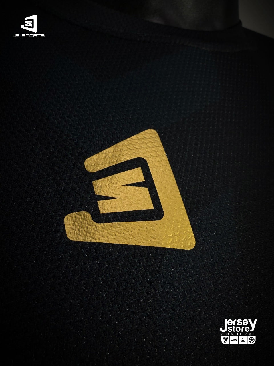 UNIFORME COMPLETO DE RAMON VILLEDA MORALES