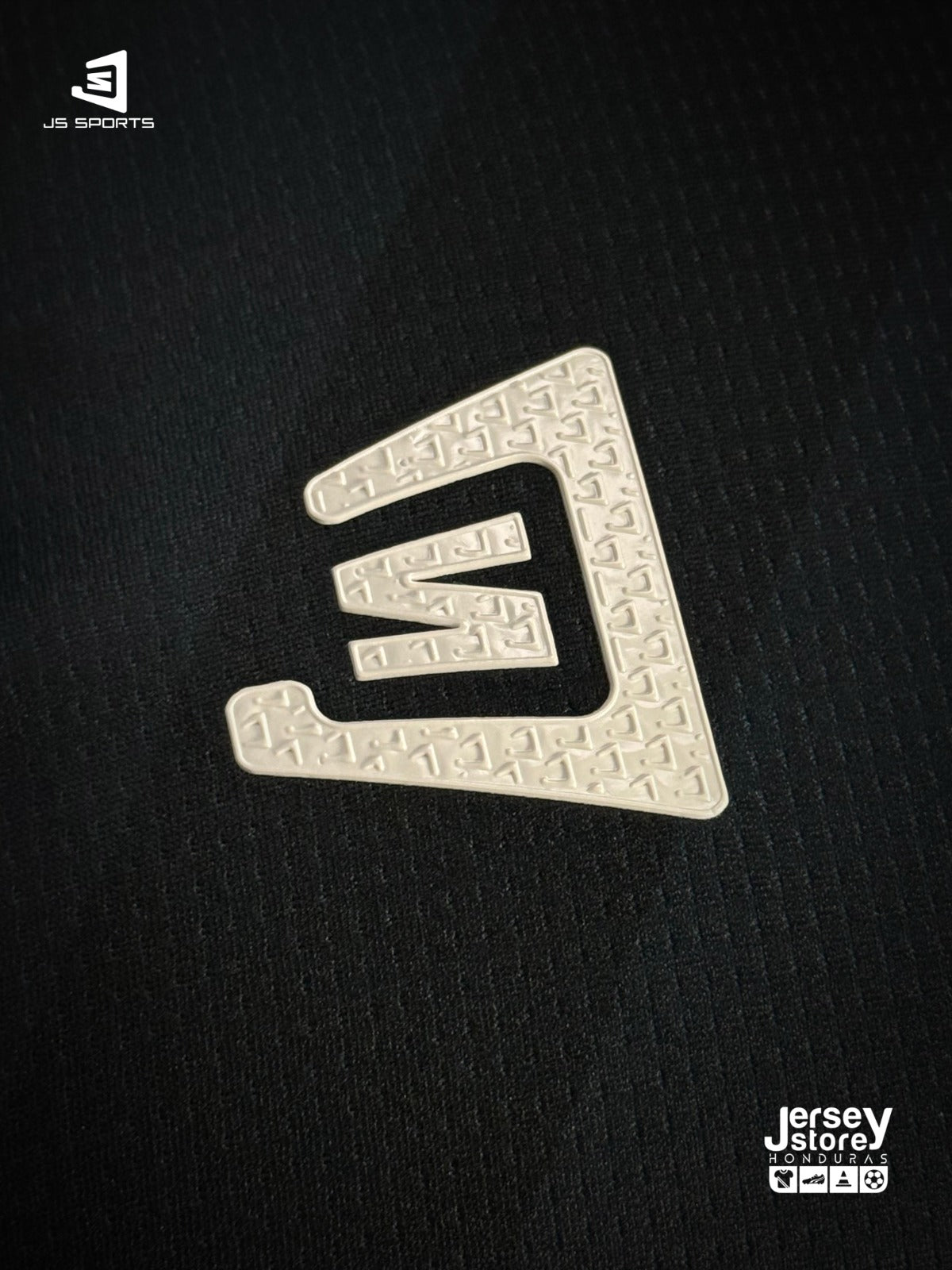 UNIFORME COMPLETO DE CD A. KENNEDY