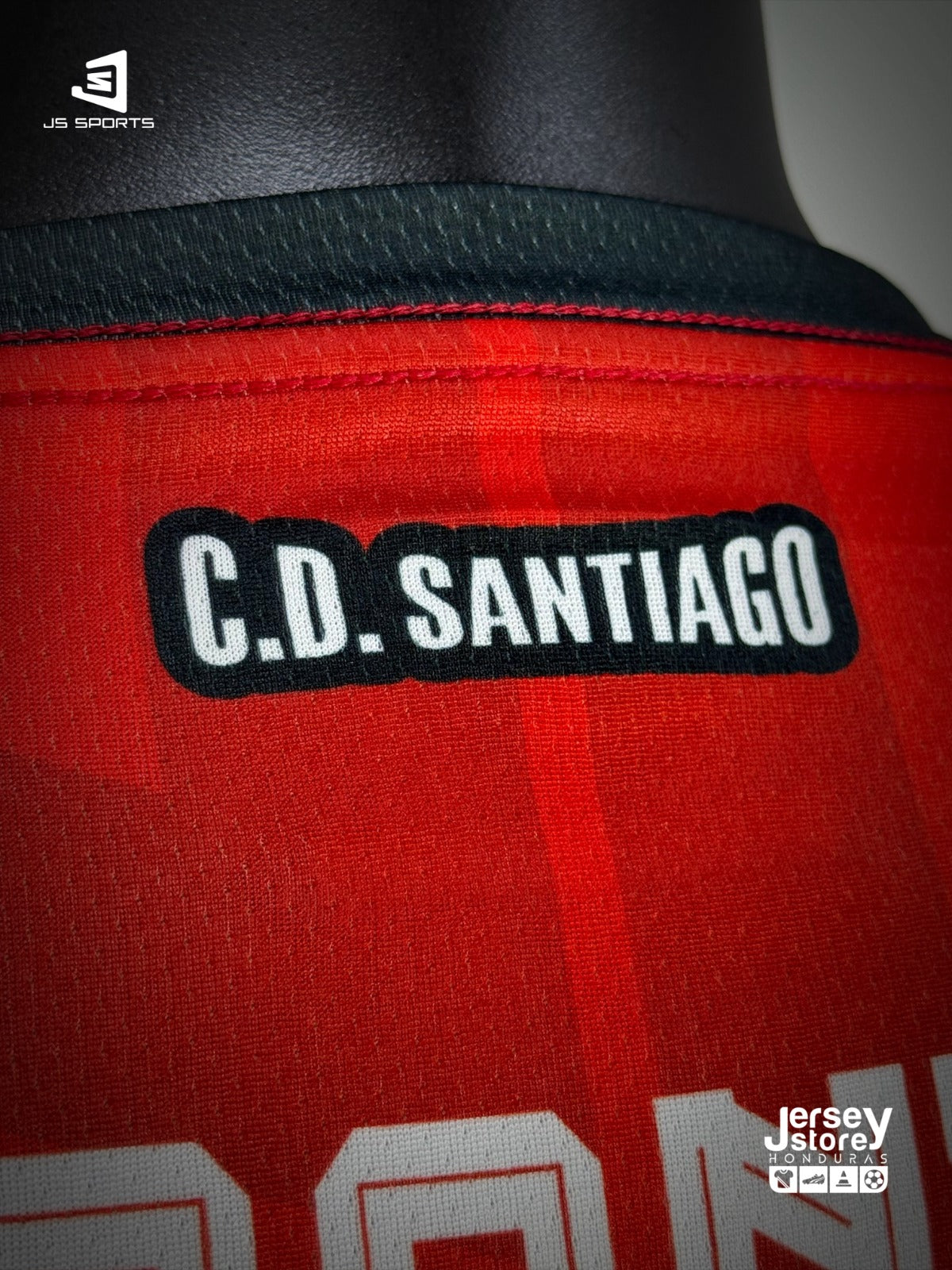 UNIFORME COMPLETO DE CD SANTIAGO