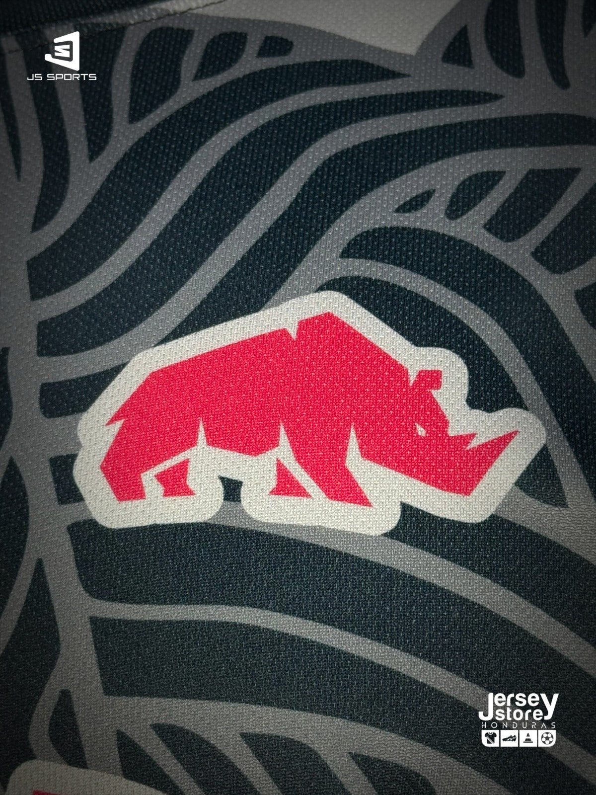 UNIFORME COMPLETO DE KIFARU