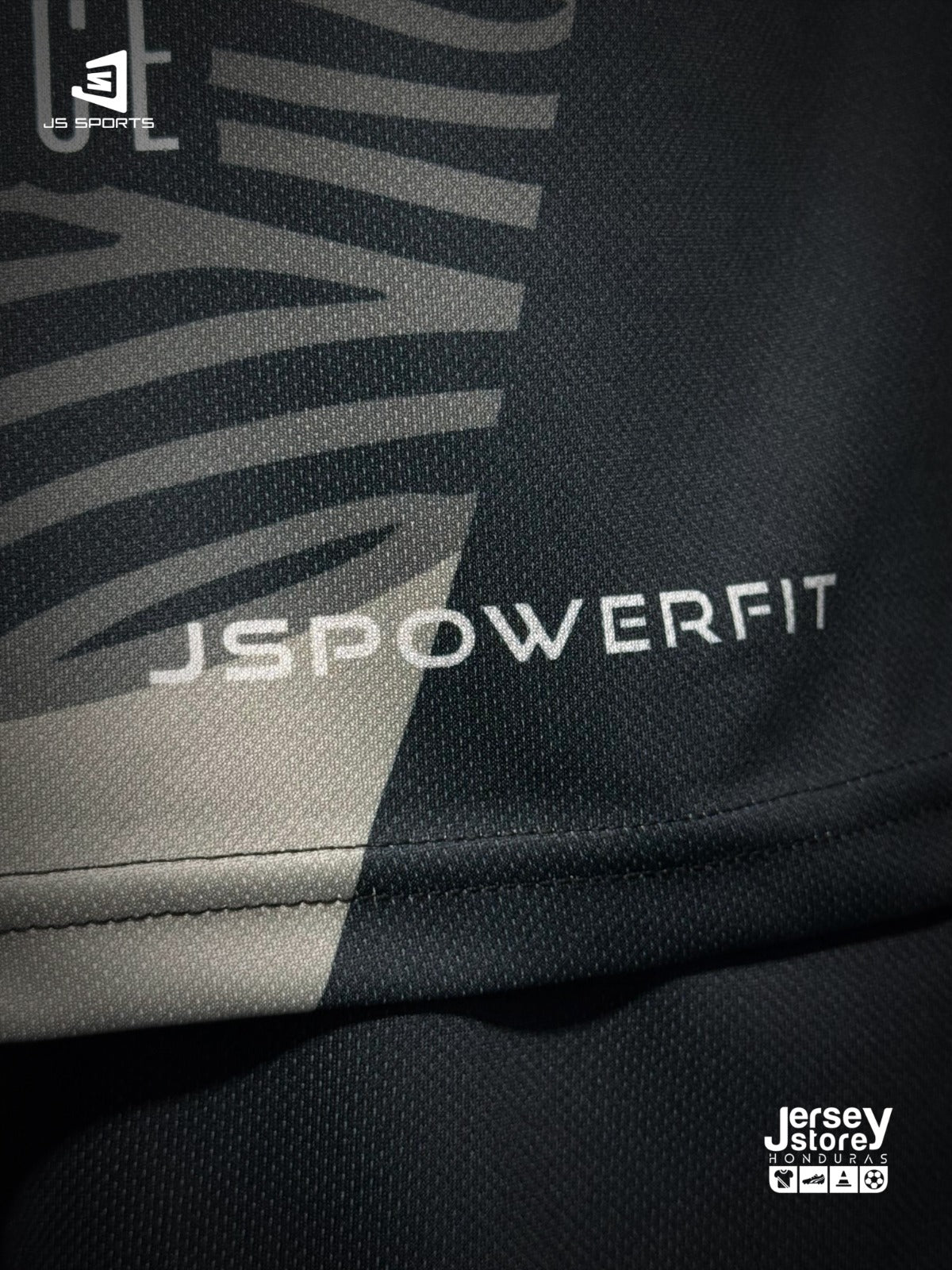 UNIFORME COMPLETO DE KIFARU