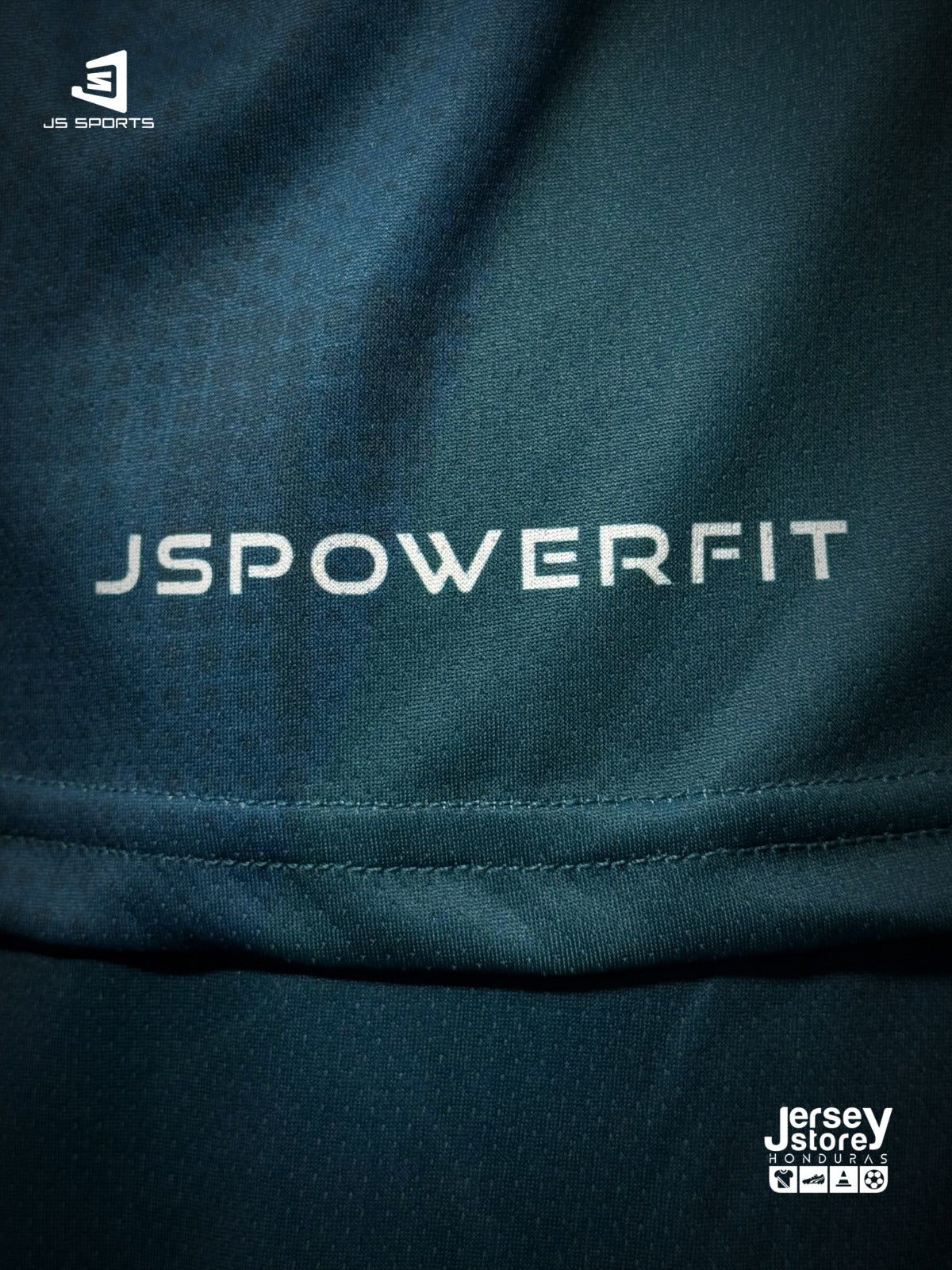 UNIFORME COMPLETO DE TECUN