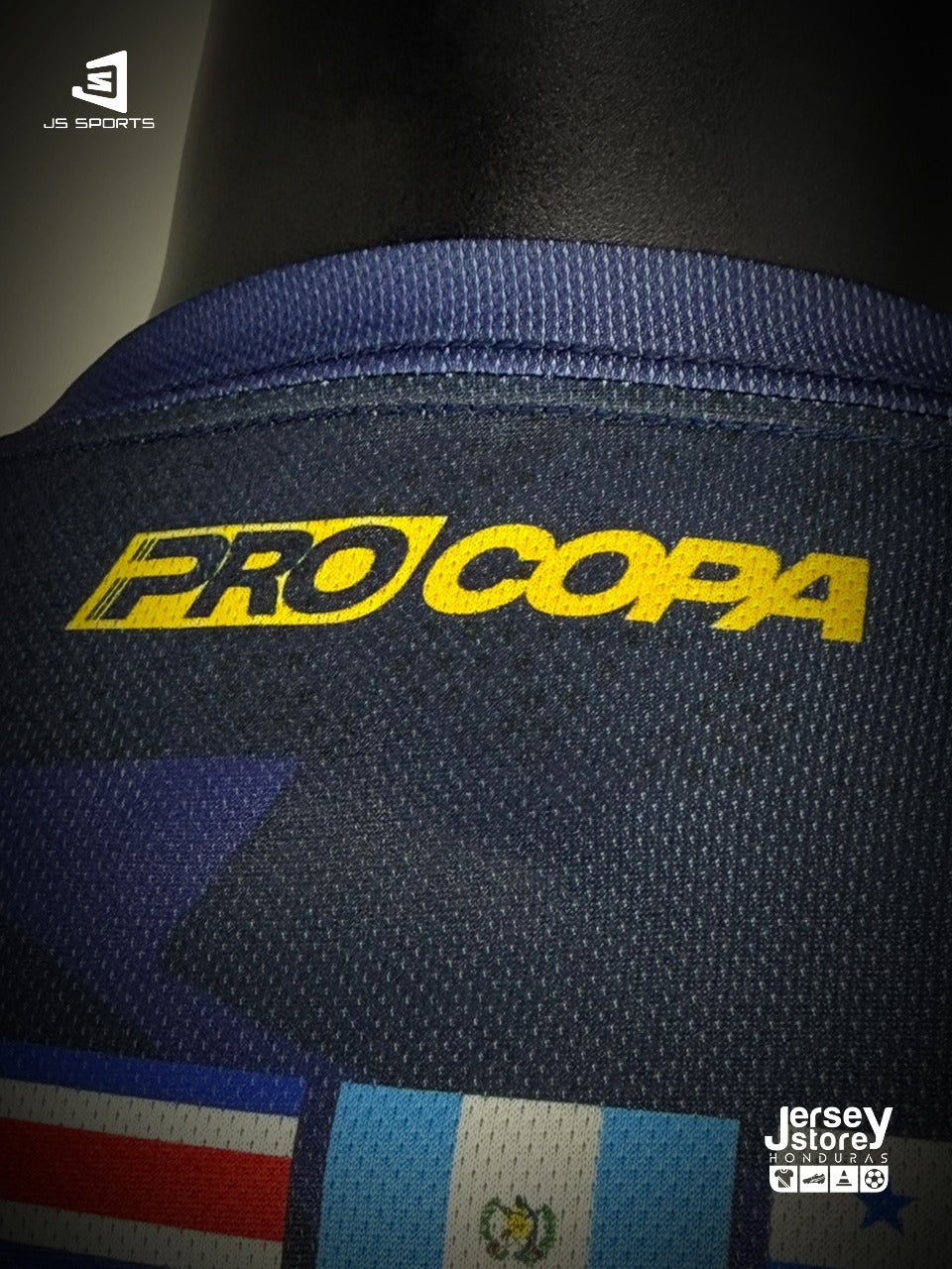 UNIFORME COMPLETO DE AFY