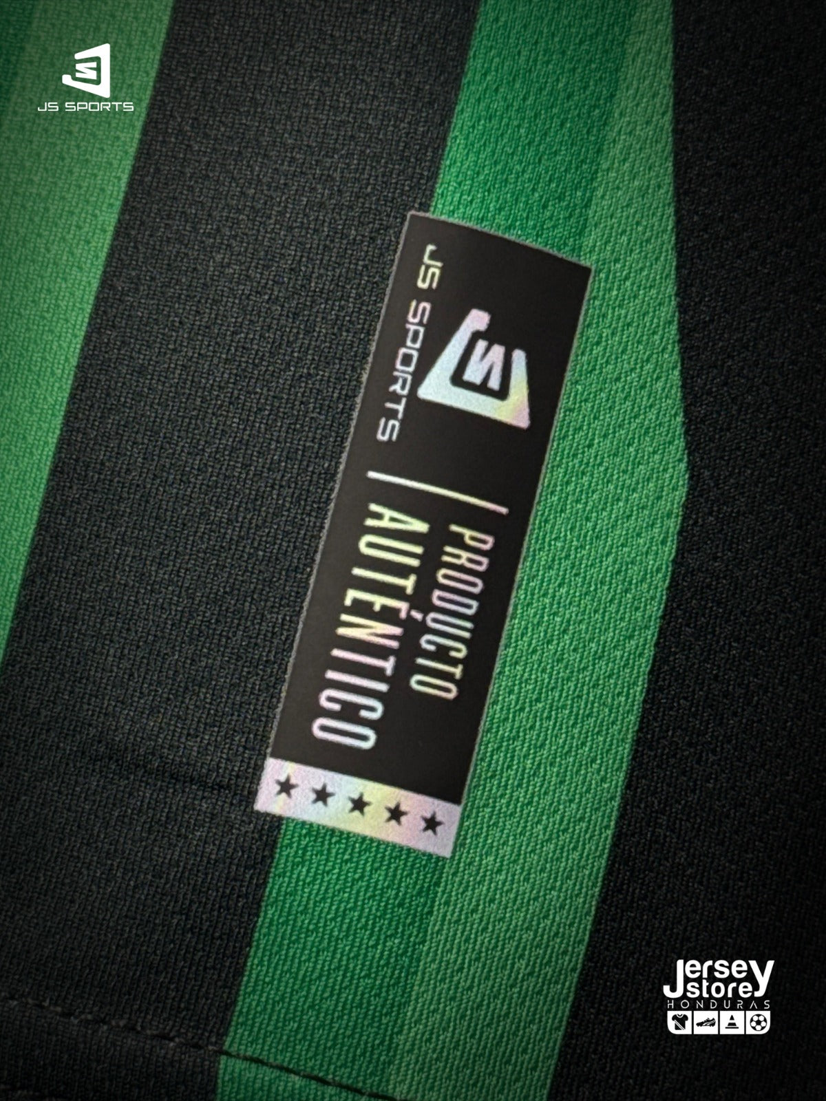 UNIFORME COMPLETO DE MIRAFLORES