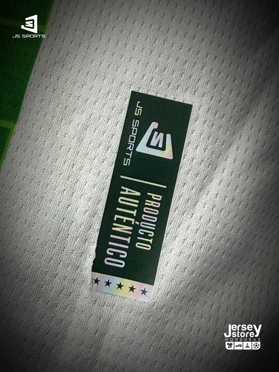 UNIFORME COMPLETO DE YPSI CREW