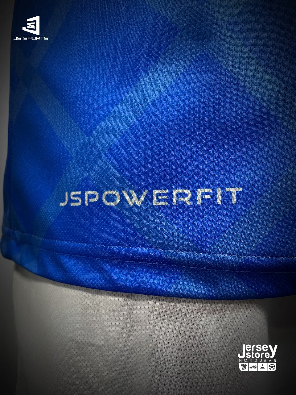 UNIFORME PERSONALIZADO DE INGENIEROS