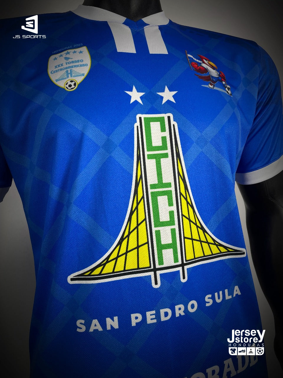 UNIFORME PERSONALIZADO DE INGENIEROS