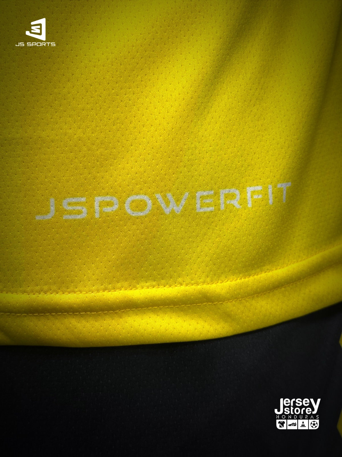 CD LA MAQUINA UNIFORME